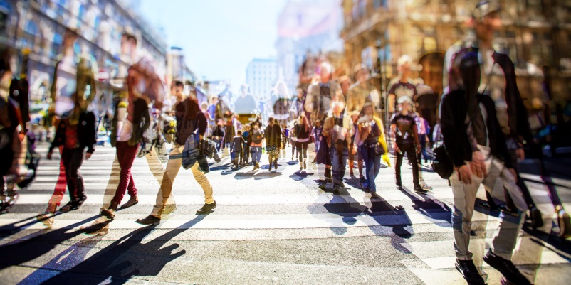 Chi sono i mostri nella società di oggi e come affrontarli