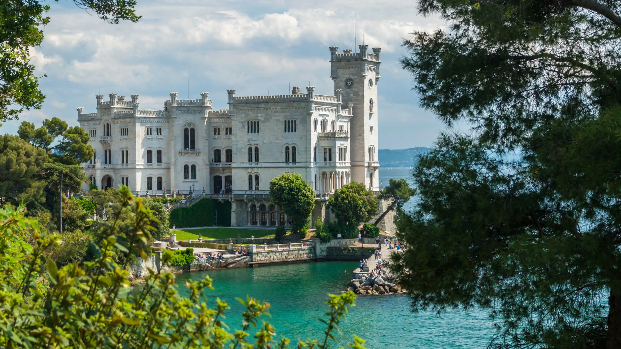 Miramare castle 01 scaled